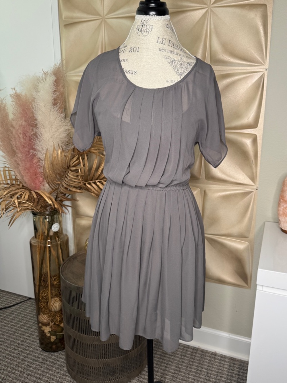 Ella Moss Gray Pleated Scoop-Neck Mini Dress